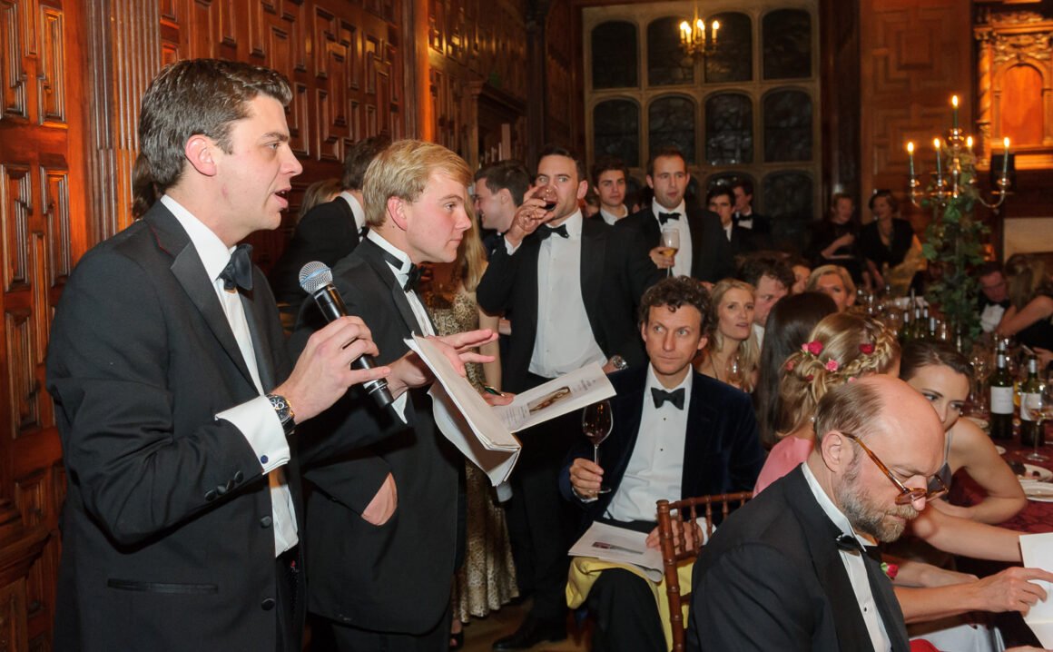 Matthew Prior of Tattersalls conducts the auction.