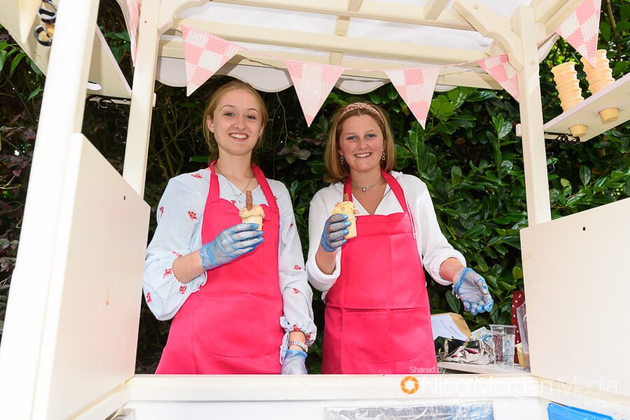Amelia Leeming and Hermione Brooksbank sold ice creams