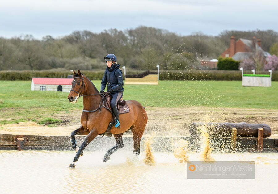 Molly Faulkner - XC Training at Barrowcliffe